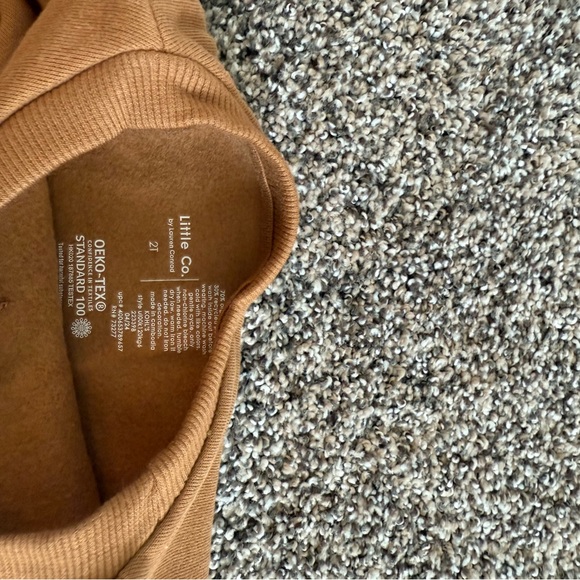 Little Co Toddler Gender Neutral Brown Chicken Sweatshirt NWT - Picture 2 of 3